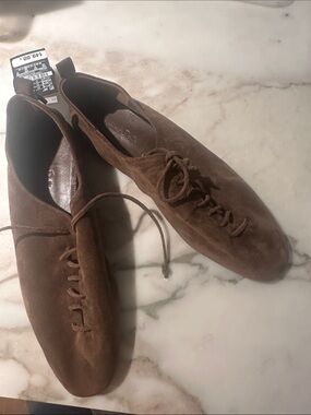 Massimo Dutti Brown Suede Lace-Up Oxfords